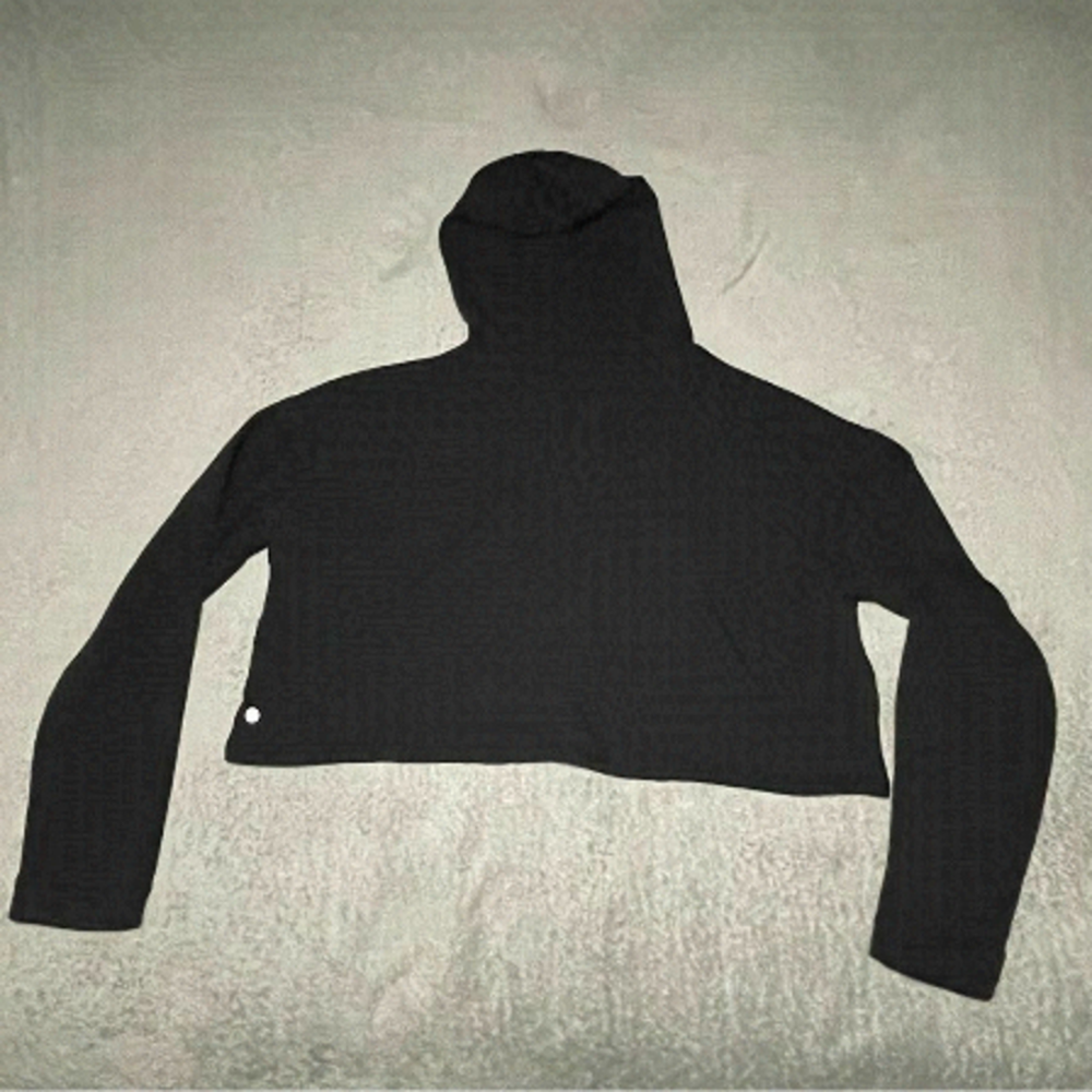 ZELLA black cropped hoodie size medium